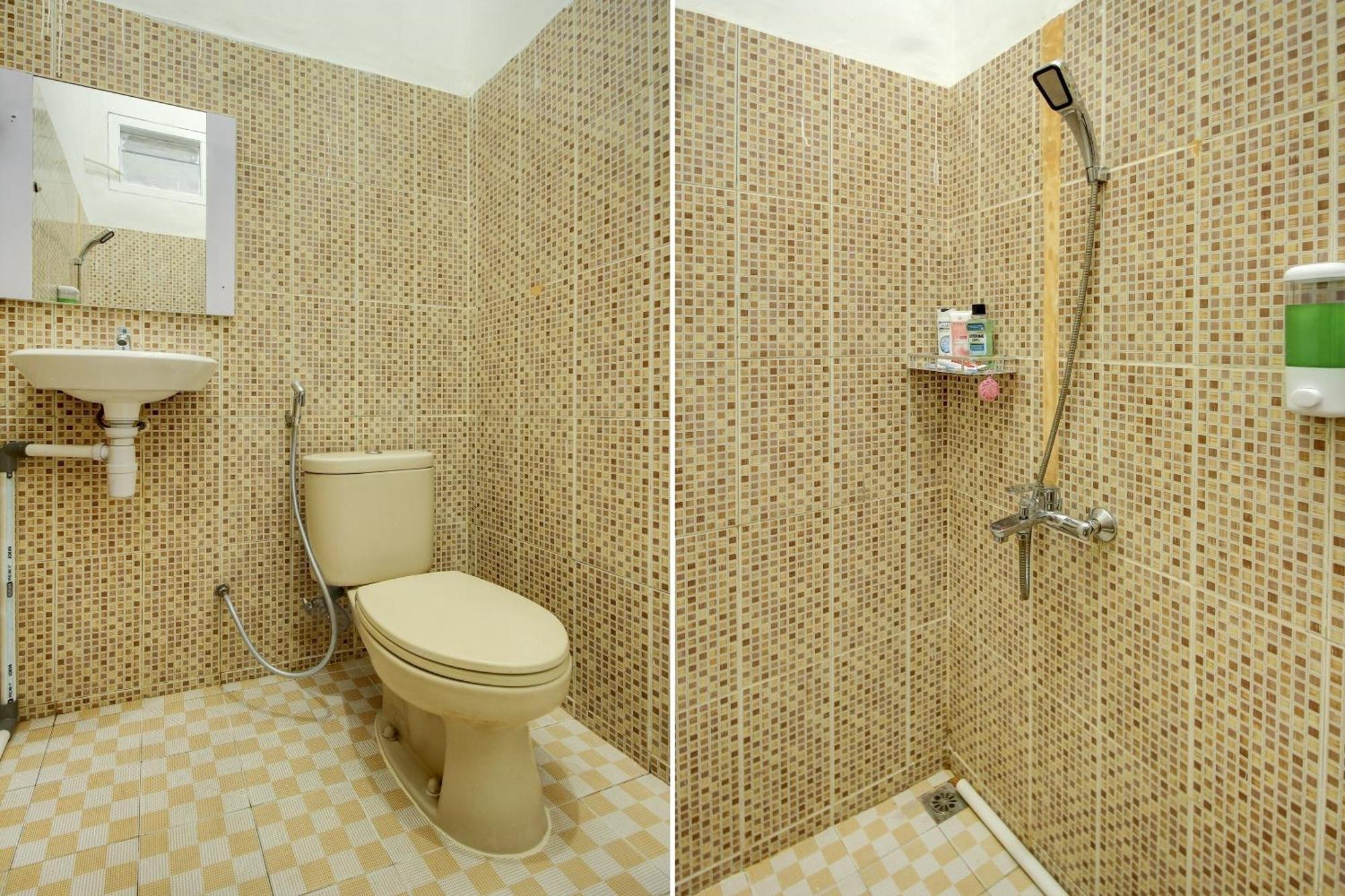 Oyo Life 3415 Penginapan Wimane Palembang Exterior photo